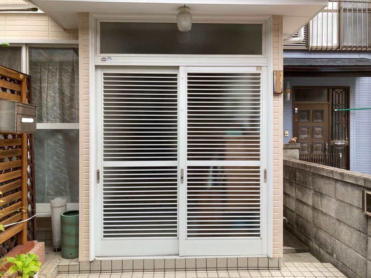 E様邸玄関　工事前 写真.jpg