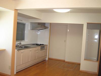 キッチンの部分です　流し台はタカラスタンダード製です