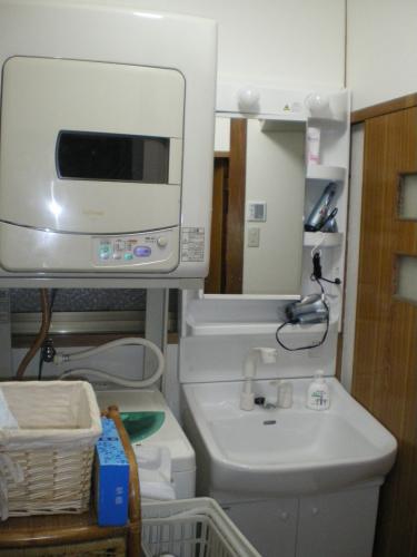 洗面化粧台　洗濯パン設置