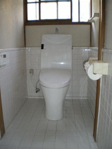 トイレ取り換え工事