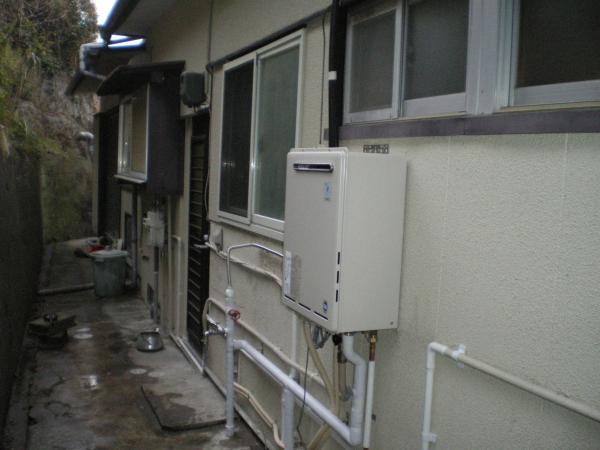 24号ガス給湯器　フルオートです。