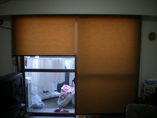 ロールスクリーン２枚