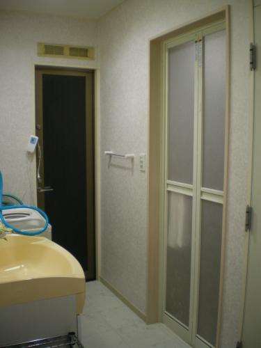 トステム　浴室折り戸