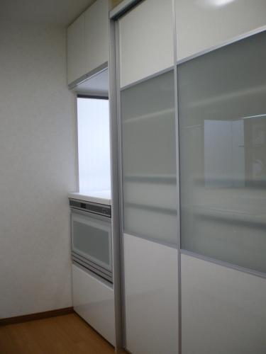 キッチン背面収納