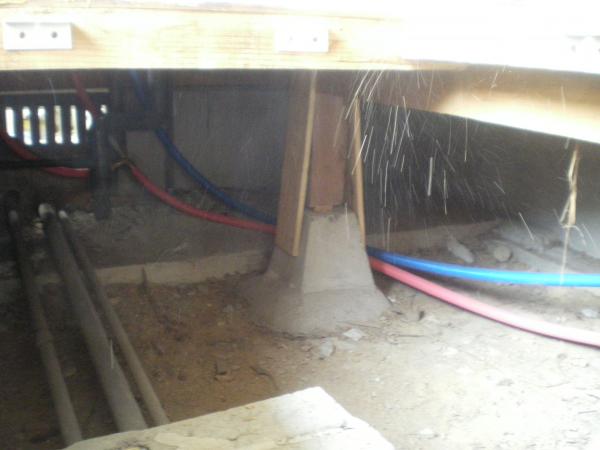 給水・給湯管も錆びないポリブデン管にしました。