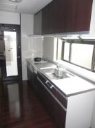 ＬＤＫ内装、キッチン、洗面、サッシ工事