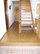 床重ね貼り工事(玄関〜廊下)