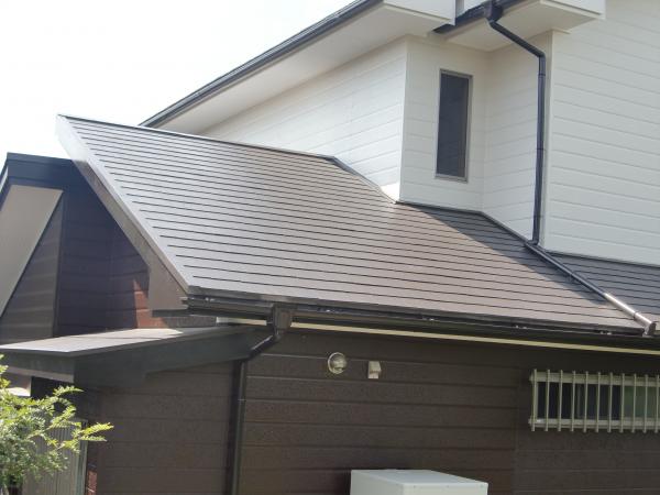 屋根の塗装もバッチリ　シリコン塗装です。