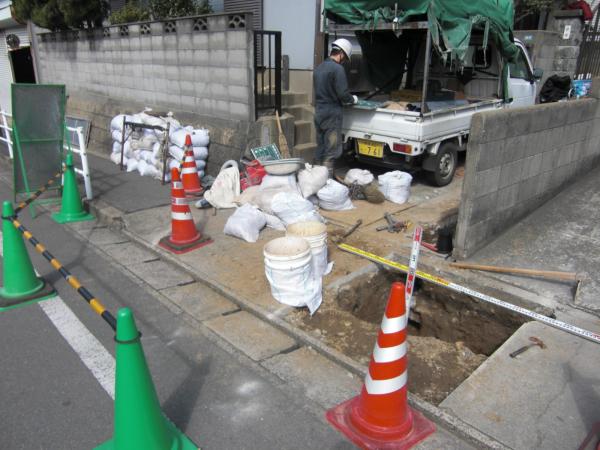 メーター位置、引き込み位置も変更が必要でした。