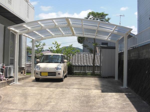 ２台分のカーポートを取付けました。