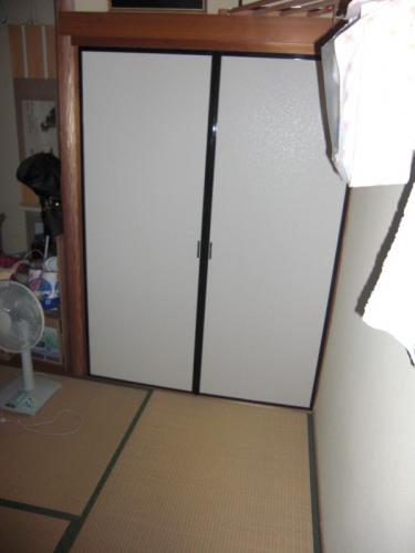 白無地系のものですっきりと仕上げました