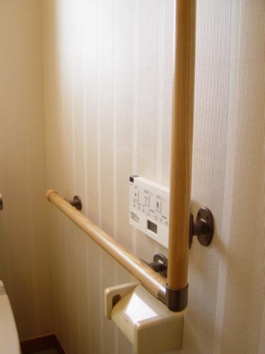 手すりは内装工事がある時に付けましょう。