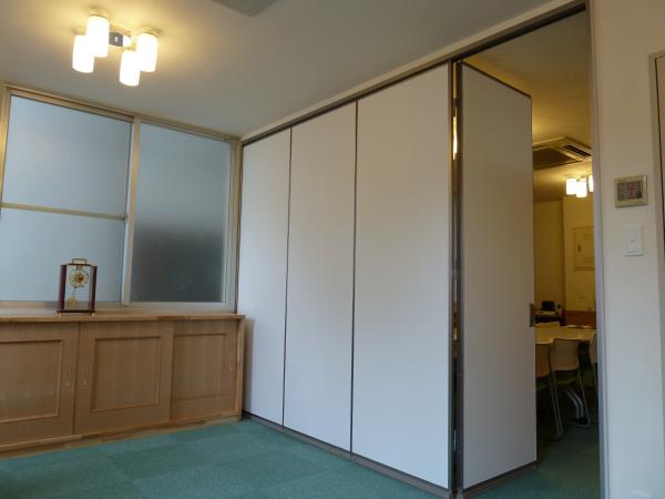パナソニックの開閉壁を設置しました。必要に応じて全開できます。