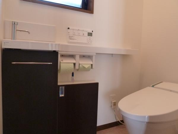 リクシル・サティス、アクアフィットですっきり、しかも収納もバッチリです！