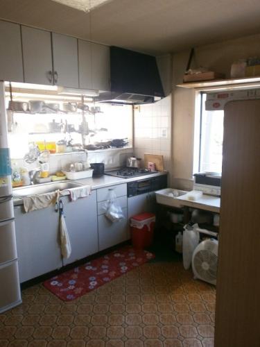 以前のキッチンです。