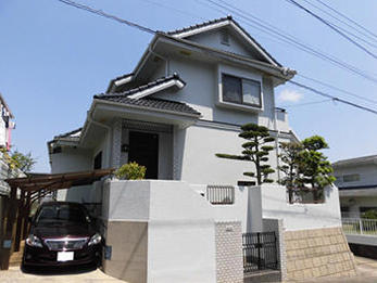 遮熱塗料と防水性の高い塗料で家を守ります。