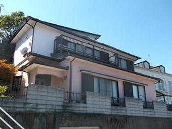 綺麗に塗装し素敵なお家になりました！