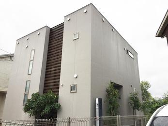 色決めで相当悩まれたので、工事完了後ご満足いただけたとの声を聞けて大変良かったです。