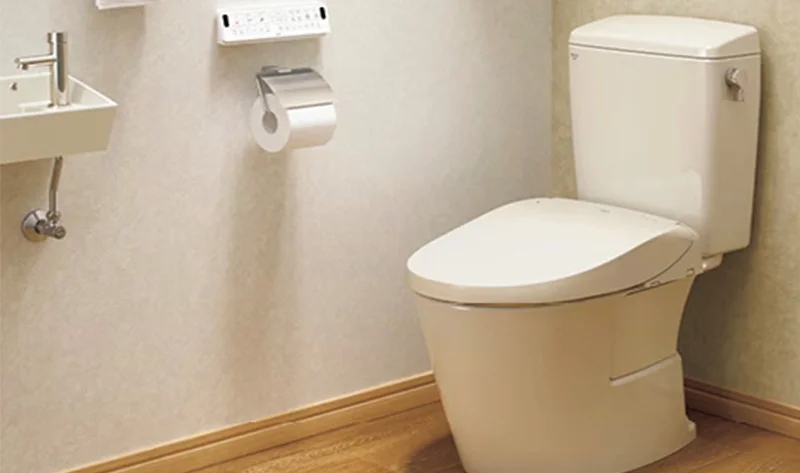 LIXIL アメージュ便器＋KB31｜長崎のトイレリフォームで人気のお手入れラクなトイレ