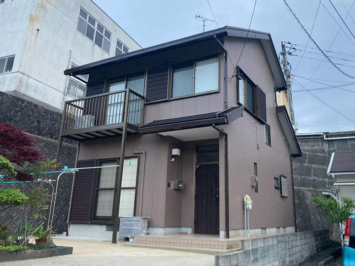 Top_gaiheki_Mtzk_kawatoko.jpg